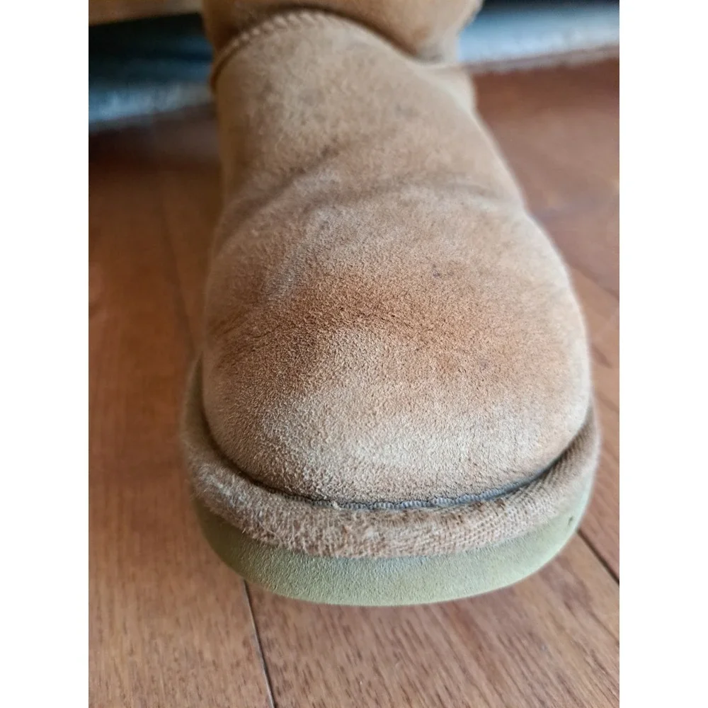 UGG Australia Women's Tan Suede Shearing Winter Snow Boots Mid-calf 8